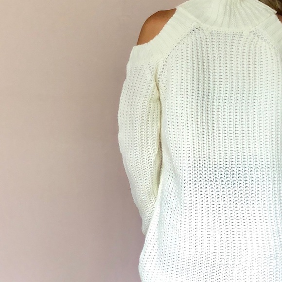 Ivory sweater top - Picture 4 of 4